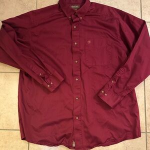 Ariat Men's Deep Red Casual Button-Down Shirt
